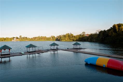 Laresio Lakeside Resort: Your Ultimate Playground.